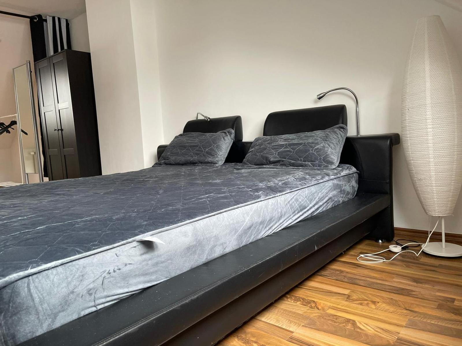 Geraeumige 3-Zimmer-Ferienwohnung Im Herzen Von Kassel Dış mekan fotoğraf