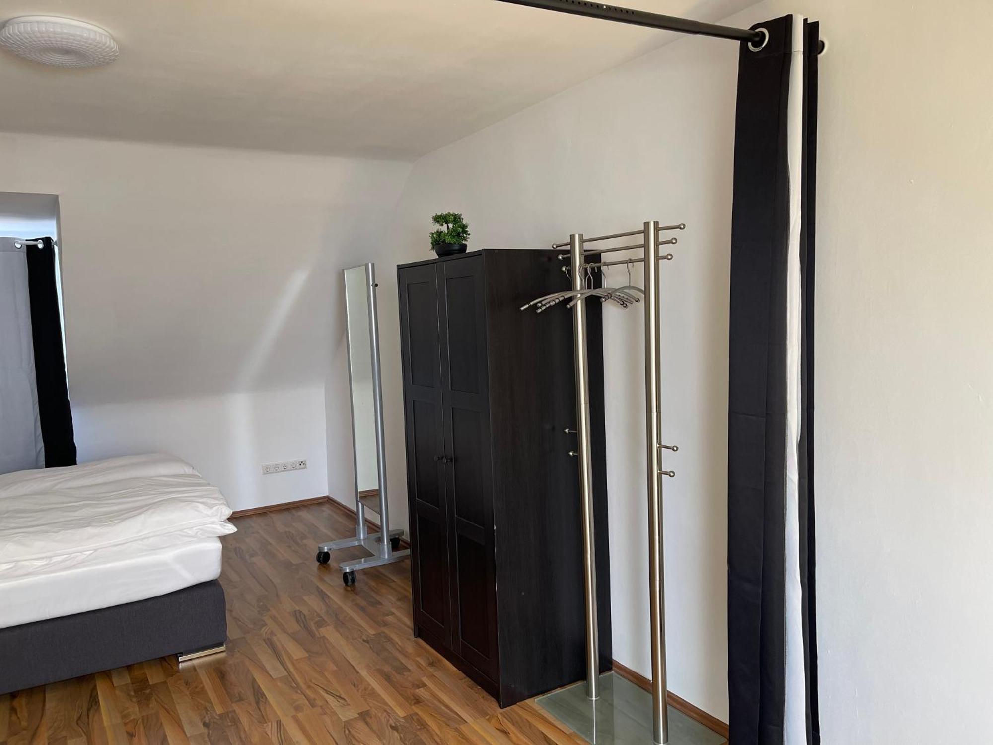 Geraeumige 3-Zimmer-Ferienwohnung Im Herzen Von Kassel Dış mekan fotoğraf